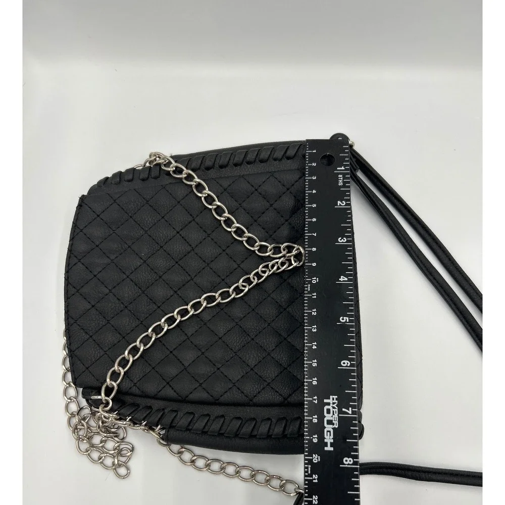 No Boundaries Black Quilted Crossbody Bag Chain Whipstitch NB163198 Faux Leather - Picture 8 of 8